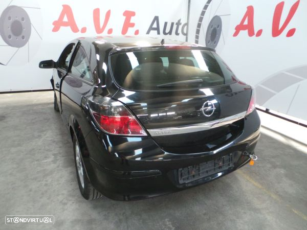 Para Peças Opel Astra H Gtc (A04) - 4