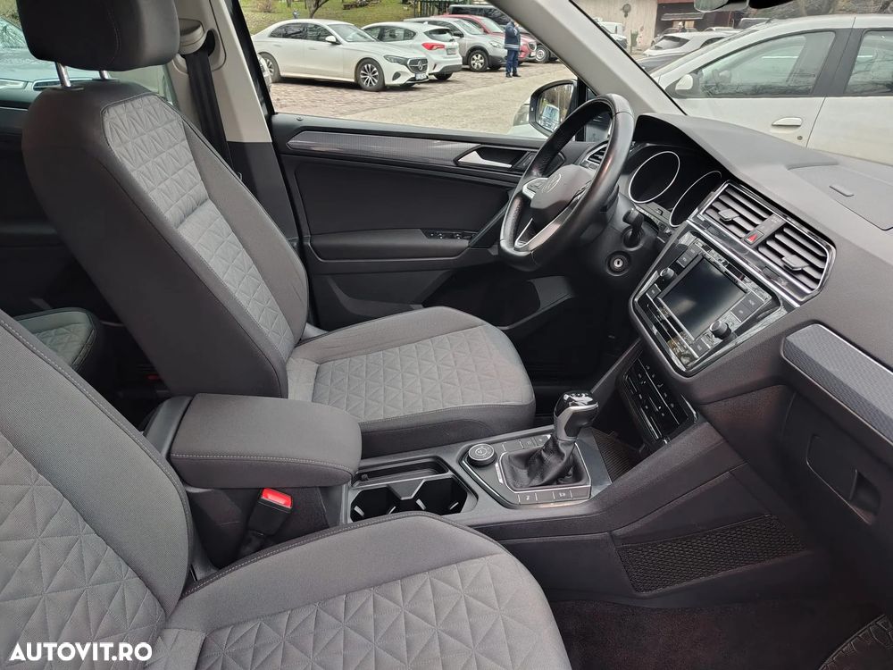 Volkswagen Tiguan 2.0 TDI 4Mot DSG Highline - 12