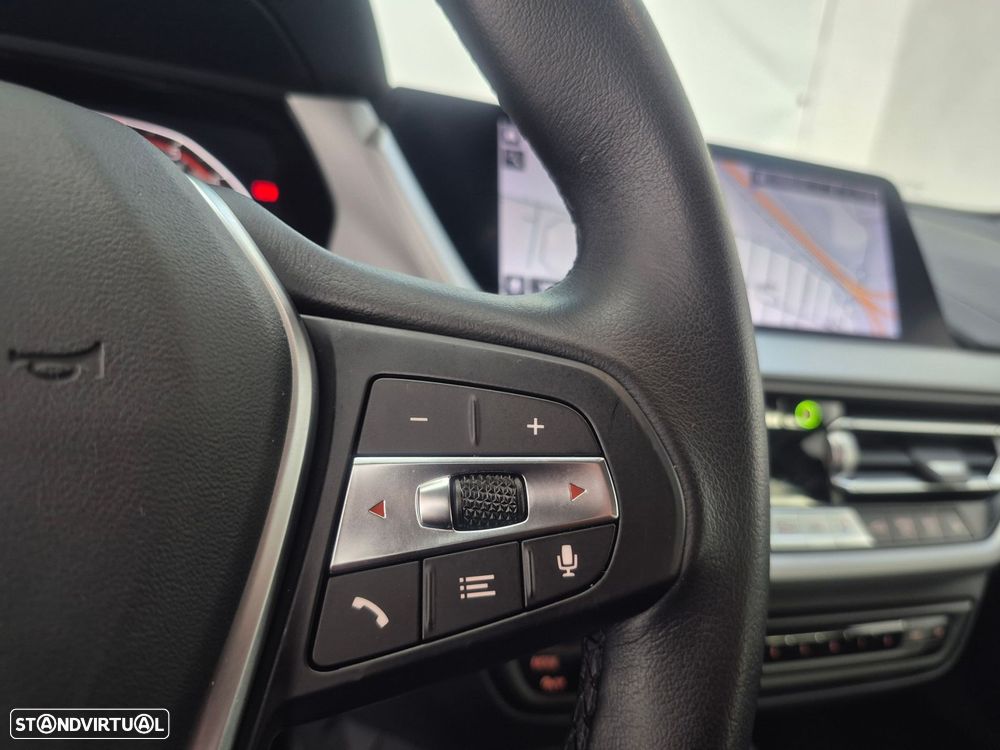 BMW 116 i Line Sport - 14