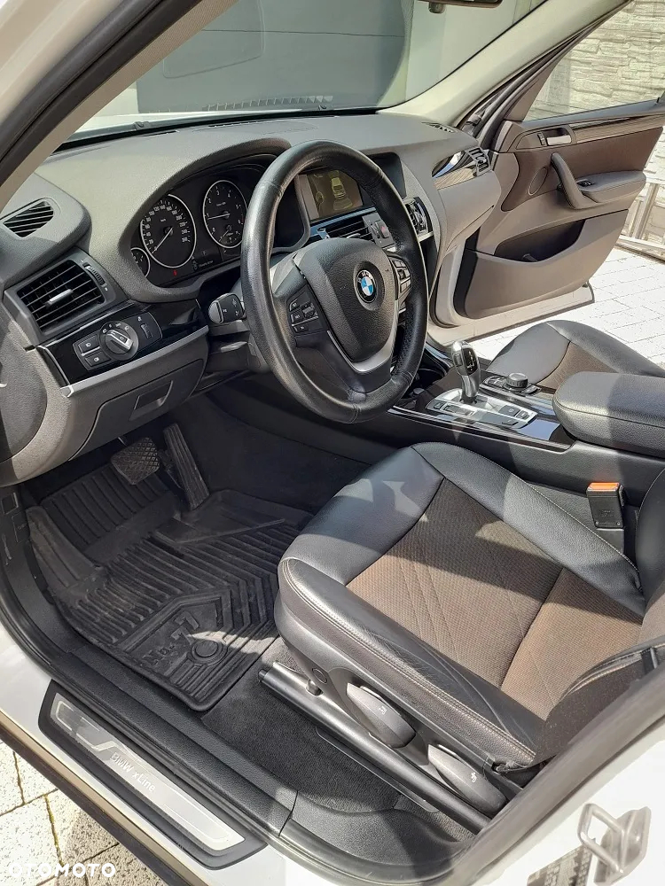 BMW X3 sDrive18d Luxury Line - 10