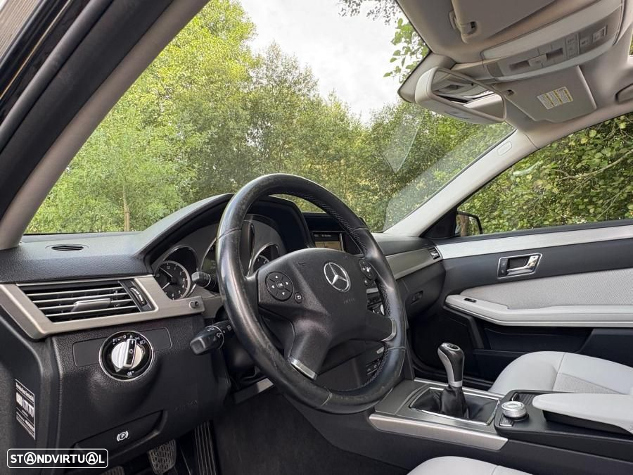 Mercedes-Benz E 250 CDi Avantgarde BlueEfficiency - 24