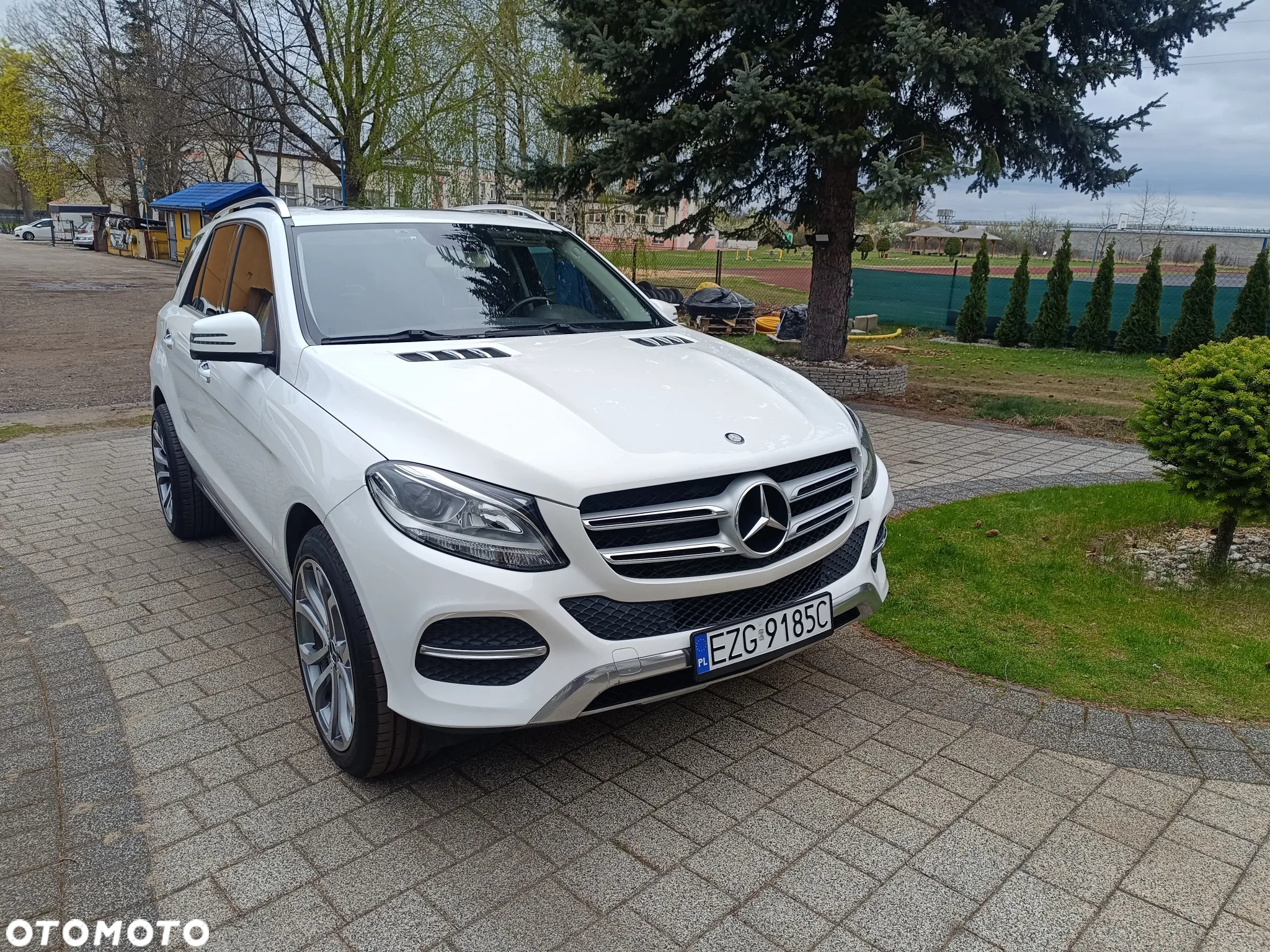 Mercedes-Benz GLE - 2