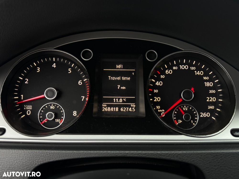 Volkswagen Passat - 14