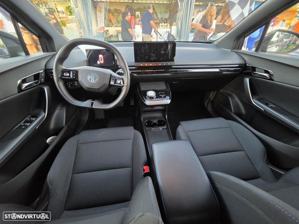 MG MG4 64 kWh Comfort - 10