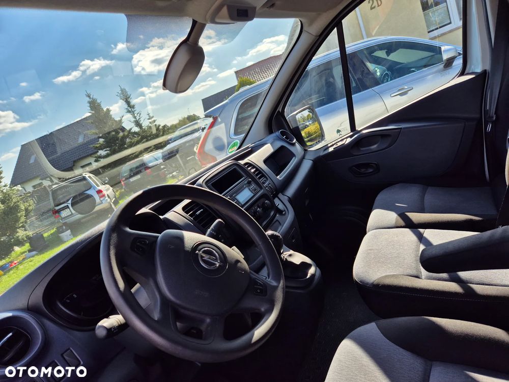 Opel Vivaro - 7