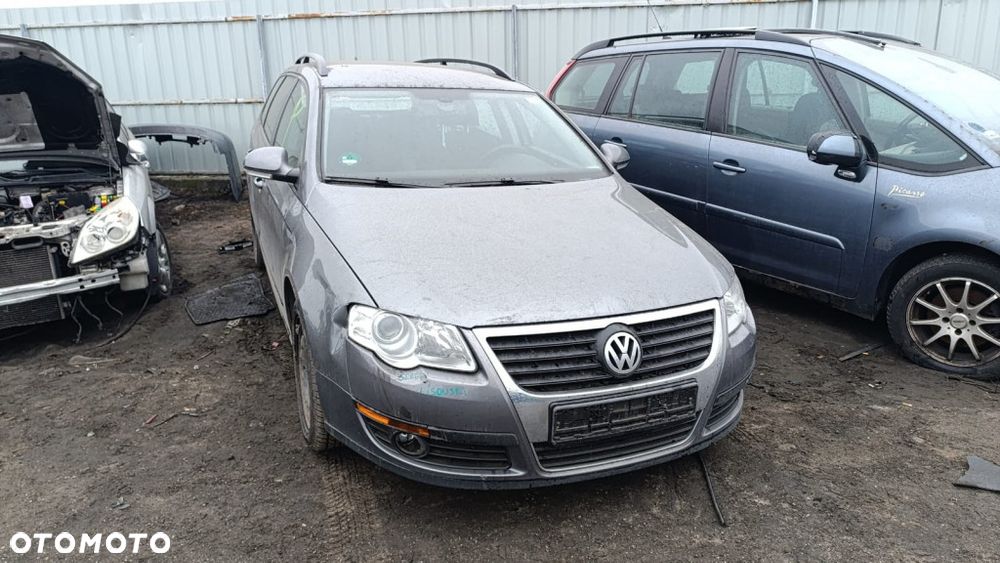 35892 VW passat b6 model od 06-10 silnik 2.0 TDI CBAB 140 km skrzynia KNS lakier LA7T - 1