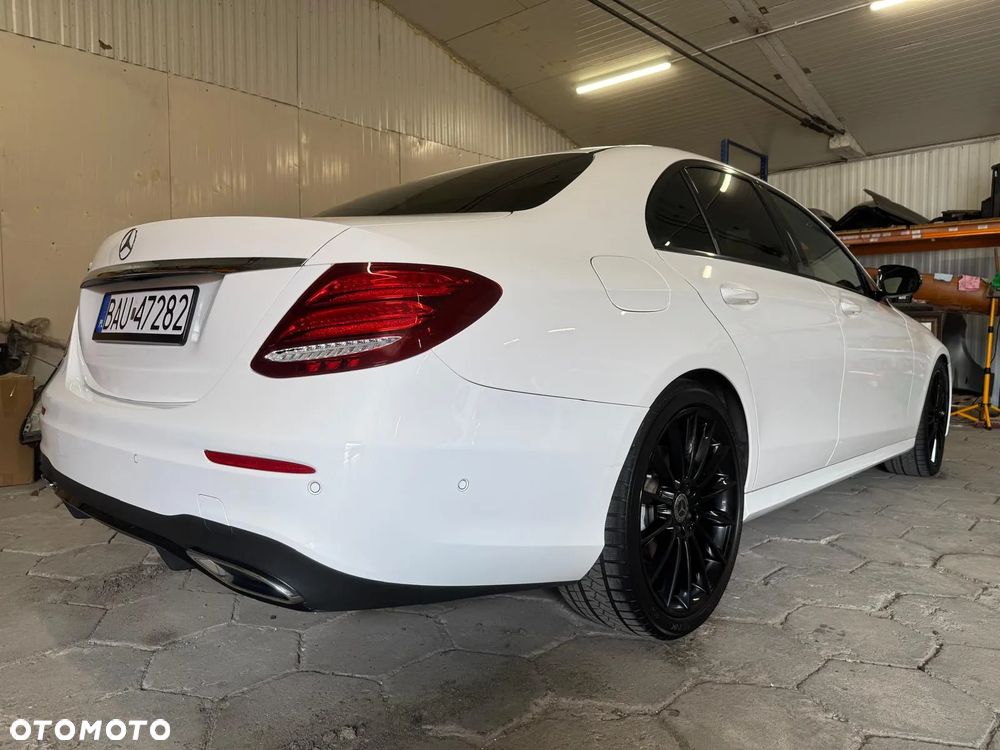 Mercedes-Benz Klasa E 350 D 9G-TRONIC AMG Line - 11