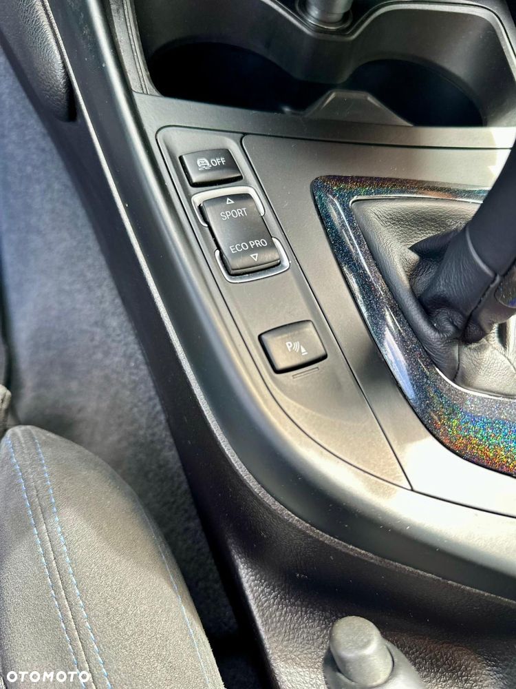 BMW Seria 1 120d - 20