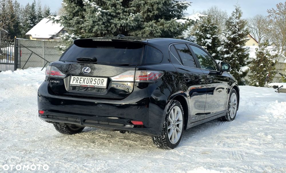 Lexus CT 200h Prestige - 8