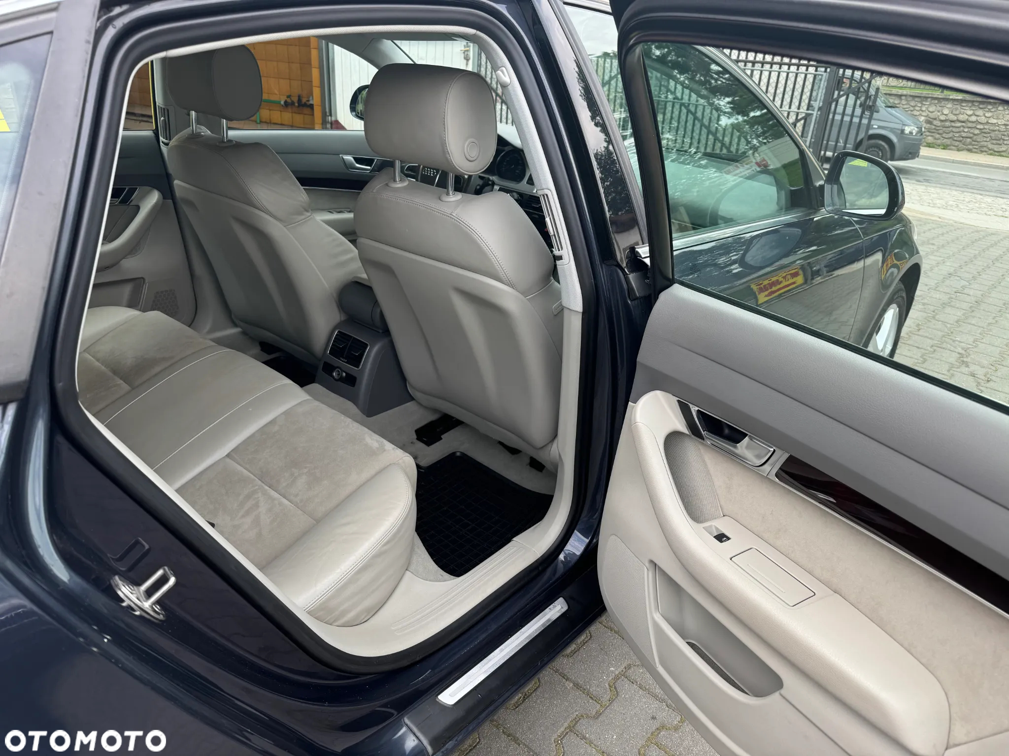 Audi A6 - 18