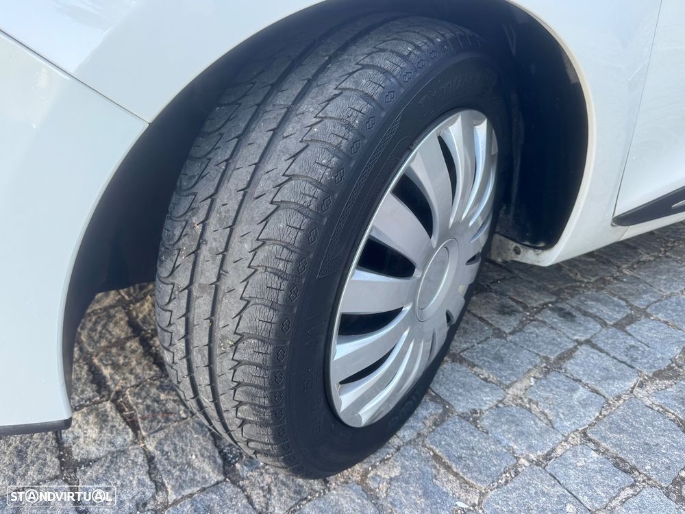 Renault Clio Sport Tourer 1.5 dCi Confort - 27