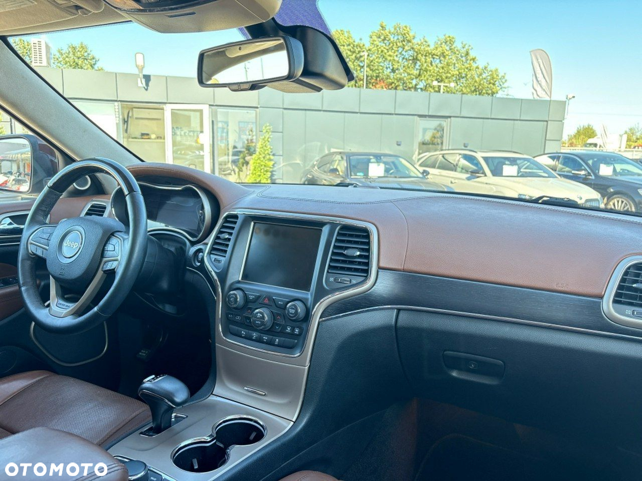 Jeep Grand Cherokee 5.7 V8 HEMI Summit - 14