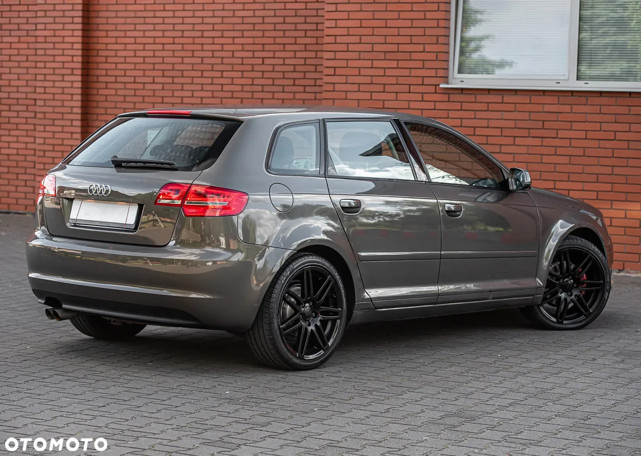 Audi A3 1.8 TFSI Ambiente - 13