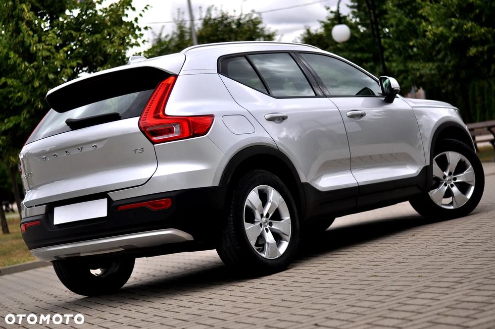 Volvo XC 40 T3 Momentum Pro - 15