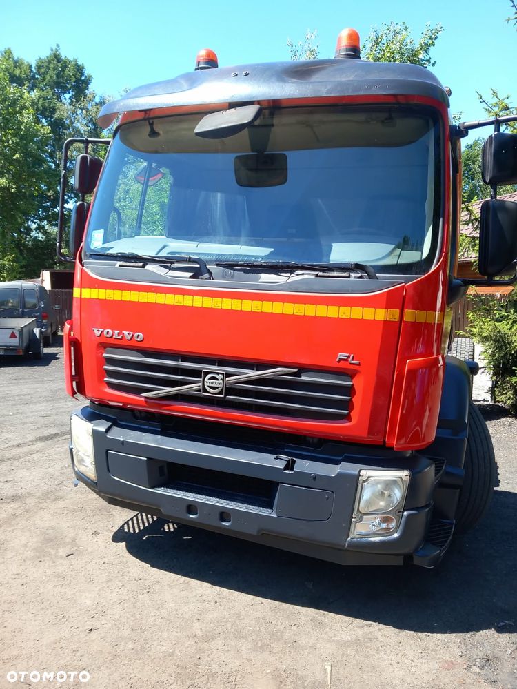 Volvo Fl - 8
