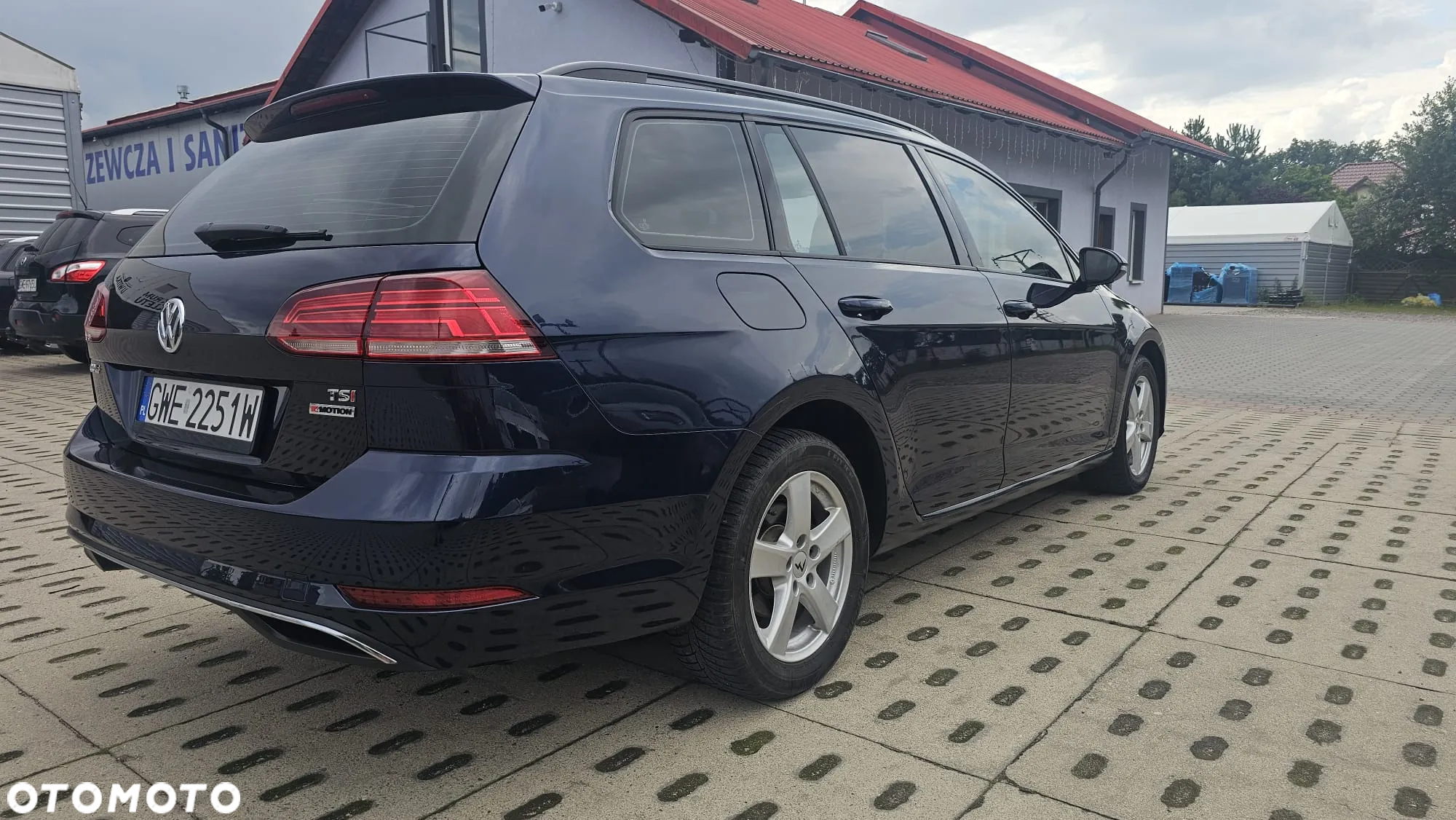 Volkswagen Golf - 4