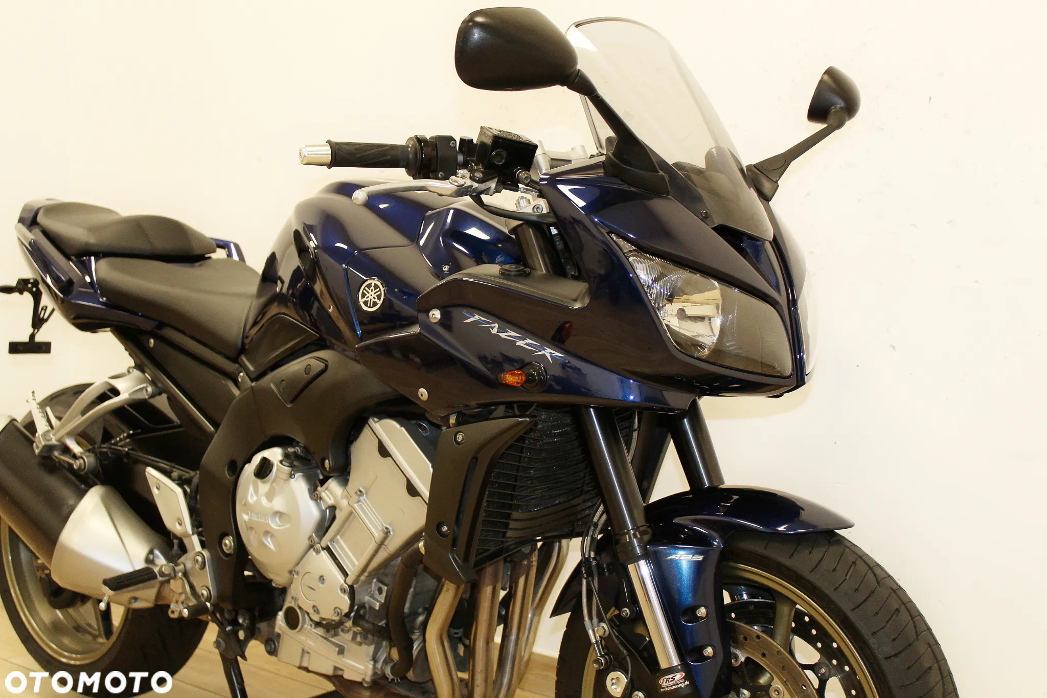 Yamaha FZ - 3