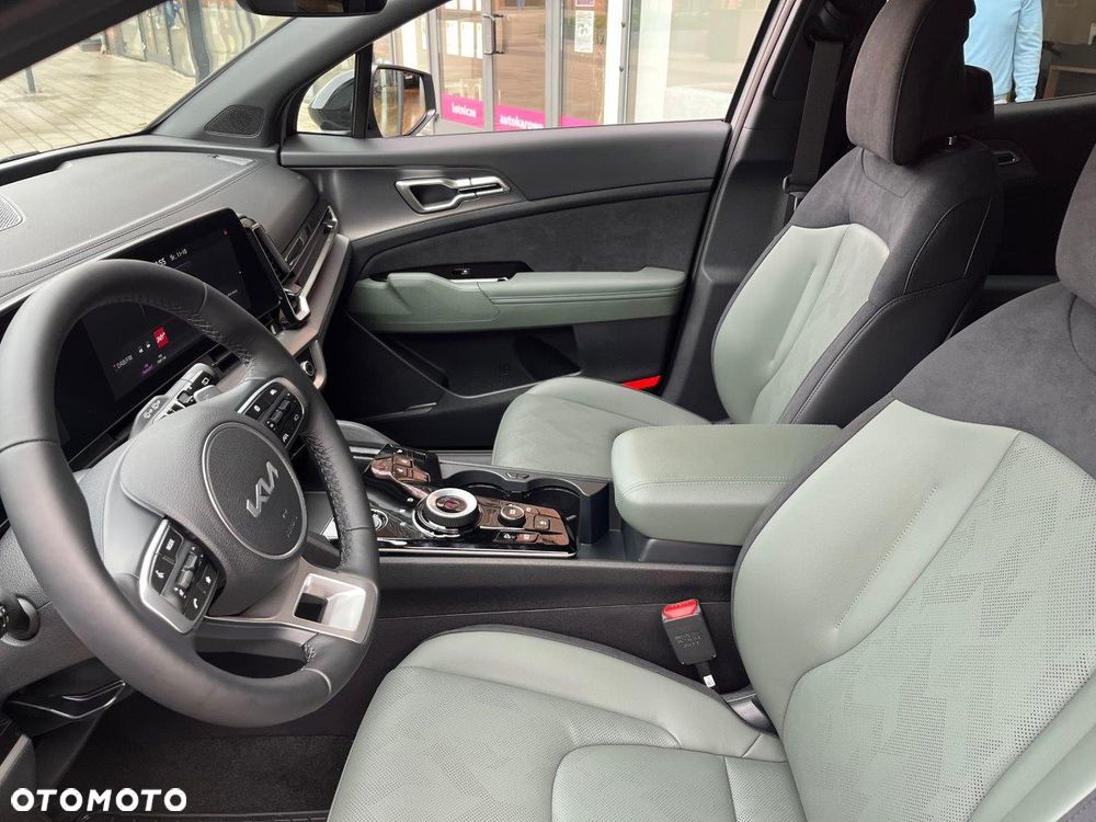 Kia Sportage 1.6 T-GDI HEV Anniversary 2WD - 26