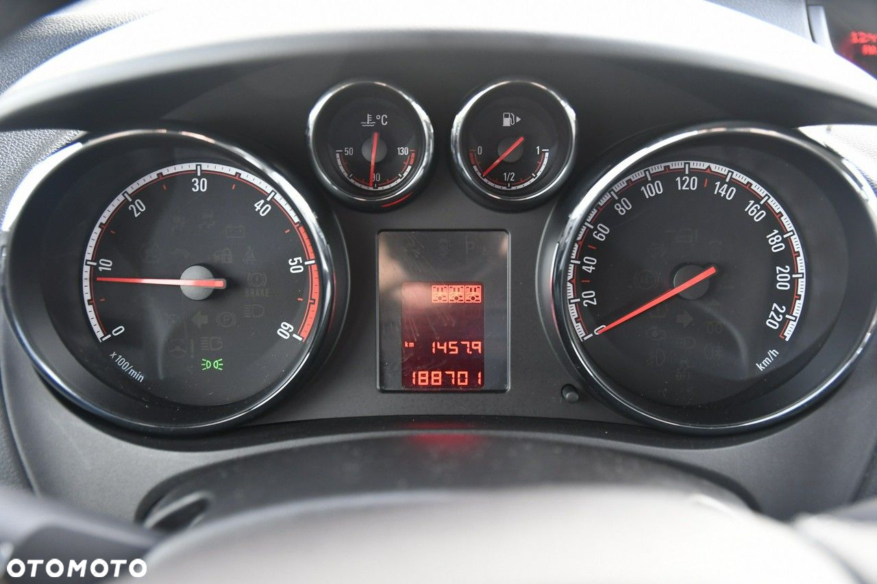 Opel Meriva - 23