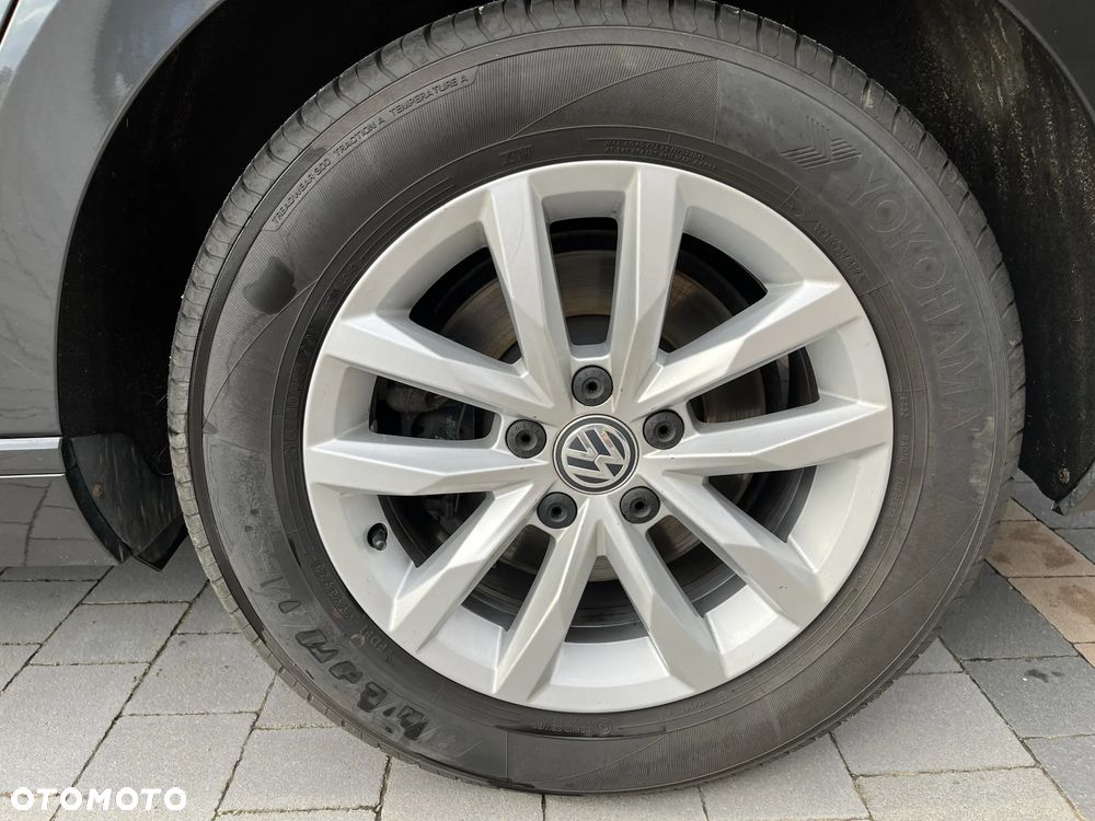 Volkswagen Passat 2.0 TDI BMT Comfortline DSG - 27