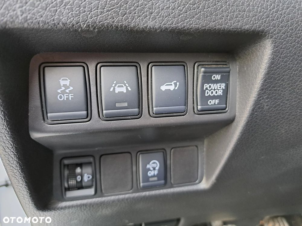 Nissan X-Trail - 30