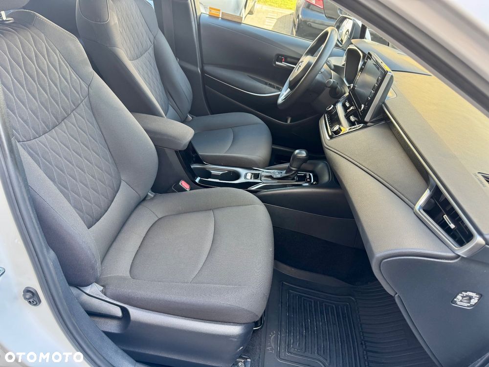 Toyota Corolla 1.8 Hybrid Comfort - 9