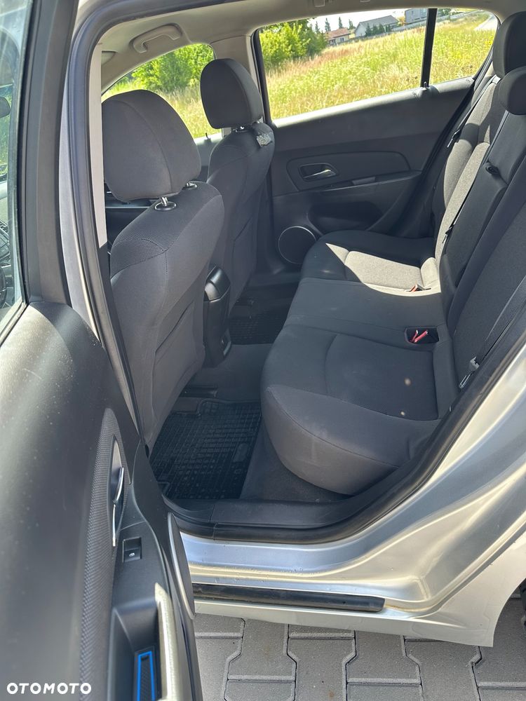 Chevrolet Cruze 1.8 LT - 7