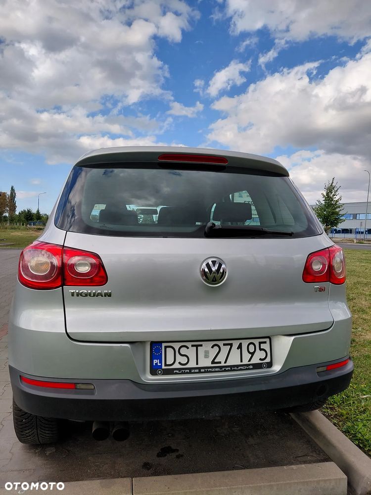 Volkswagen Tiguan 1.4 TSI BlueMot Trend&Fun - 27