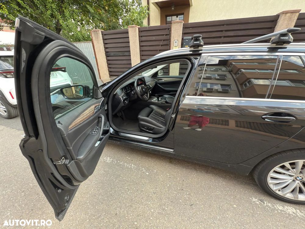 BMW Seria 5 530i xDrive Touring Aut. Luxury Line - 11