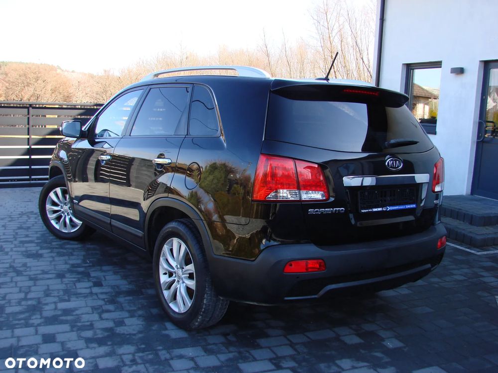 Kia Sorento - 12