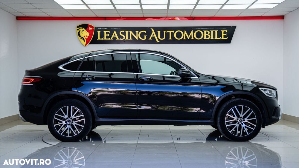 Mercedes-Benz GLC Coupe 300 de 4Matic 9G-TRONIC - 9