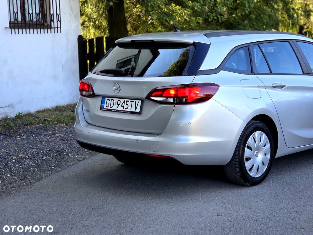 Opel Astra 1.6 CDTI Enjoy S&S - 11