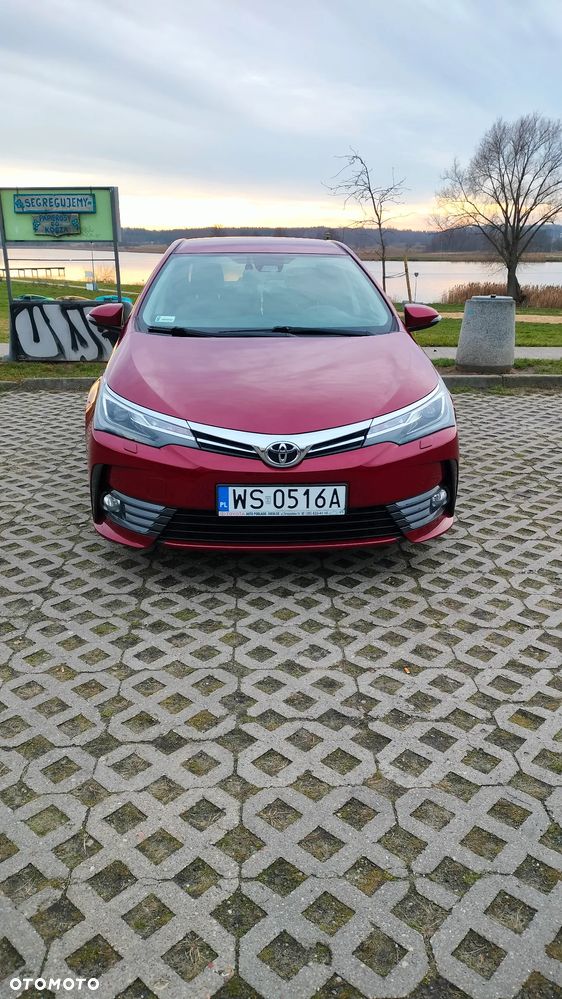 Toyota Corolla 1.6 Comfort - 2