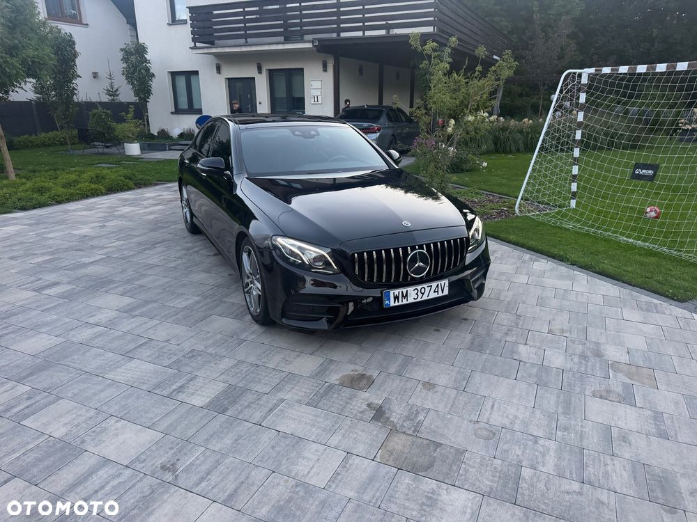Mercedes-Benz Klasa E 300 9G-TRONIC - 27