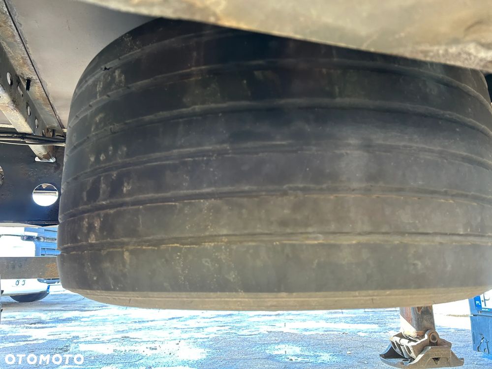 Schwarzmuller FIRANKA / MEGA LIGHT / OŚ PODNOSZONA / OPONY R 19.5 / PODNOSZONY DACH / DWA KOŁA ZAPASOWE / 2016 ROK !! - 8