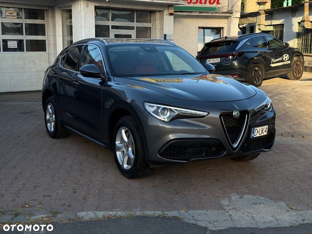 Alfa Romeo Stelvio 2.0 Turbo Veloce Q4 - 1