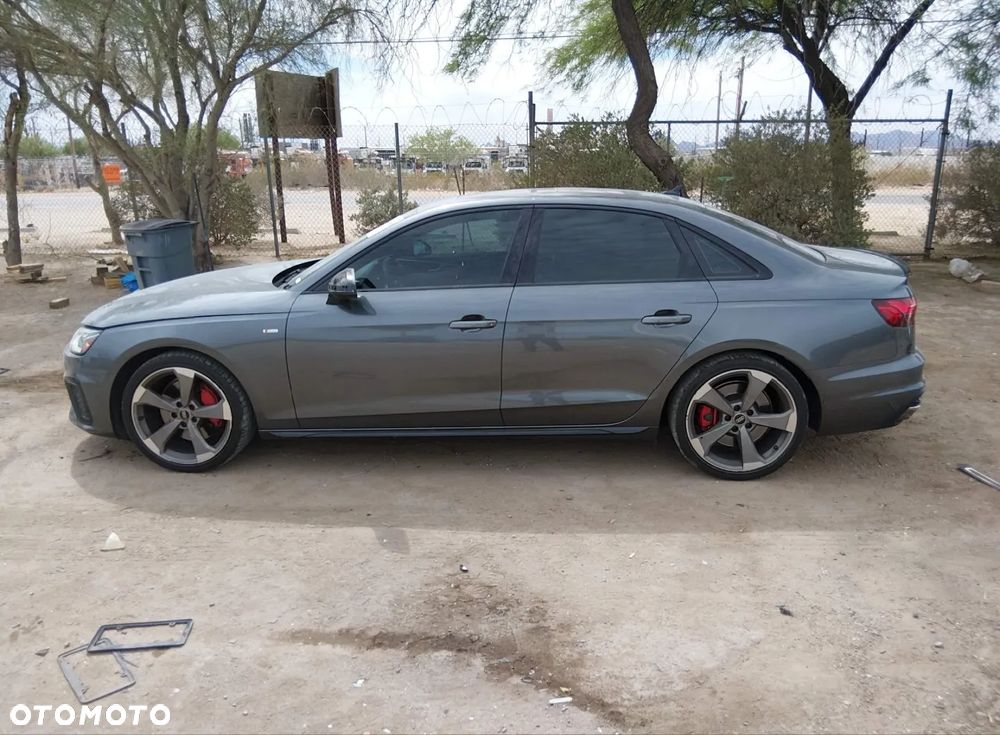 Audi A4 Limousine - 2