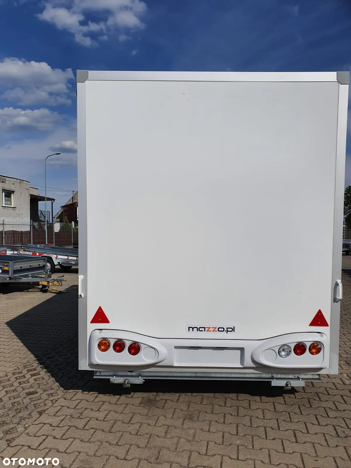 Niewiadów H20421HT DOSTAWA Przyczepa gastronomiczna handlowa 420x203x230cm DMC 2000kg - 14