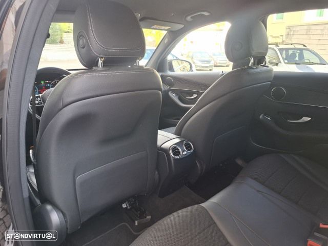Mercedes-Benz GLC 300 de 4Matic 9G-TRONIC AMG Line - 40