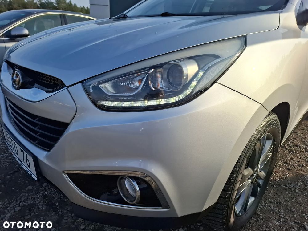 Hyundai ix35 blue 1.6 2WD Finale Silver - 4
