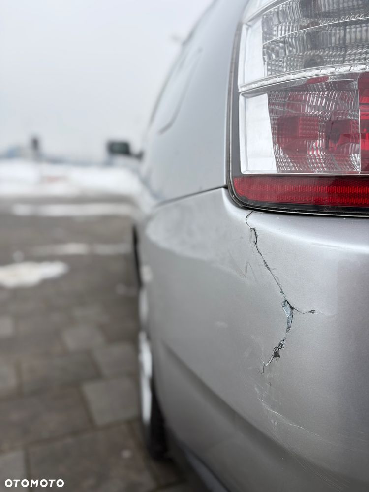 Toyota Prius 1.5 VVT-i Sol - 9