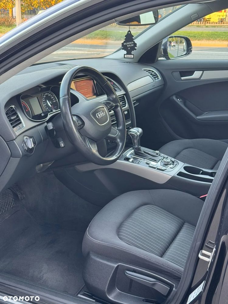 Audi A4 Limousine - 20