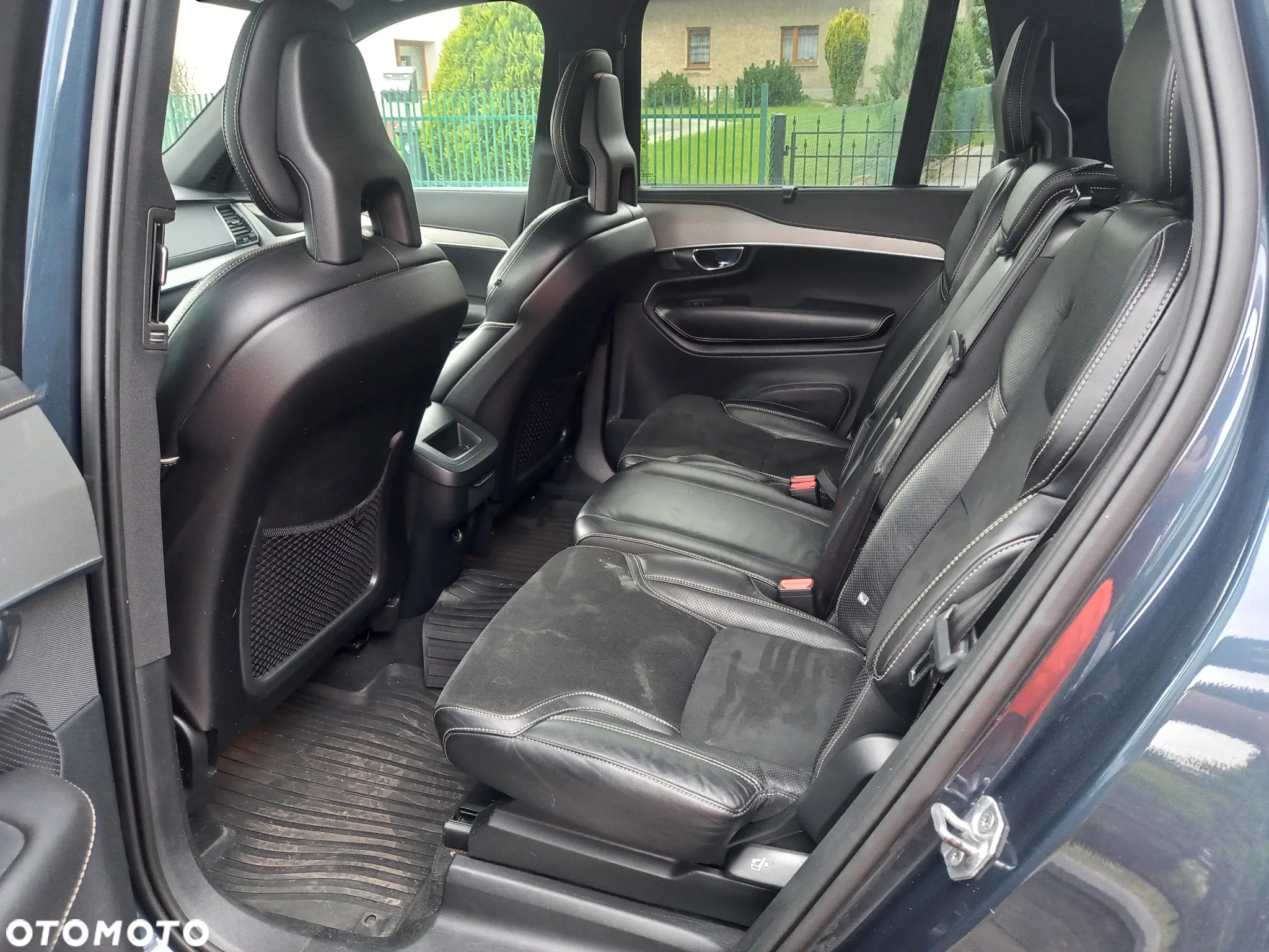 Volvo XC 90 D5 AWD R-Design 7os - 15