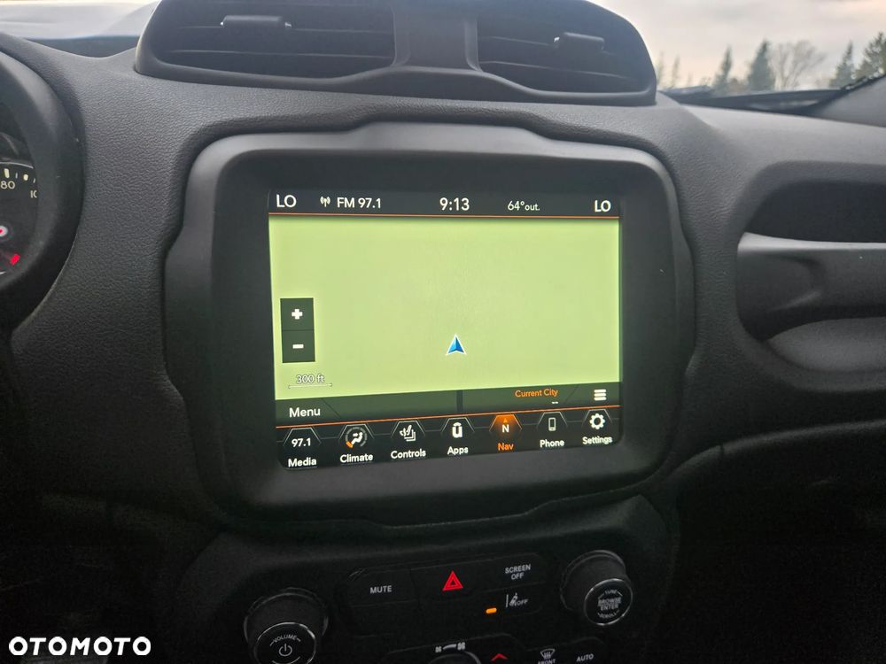 Jeep Renegade 1.3 T-GDI Active Drive Limited - 24