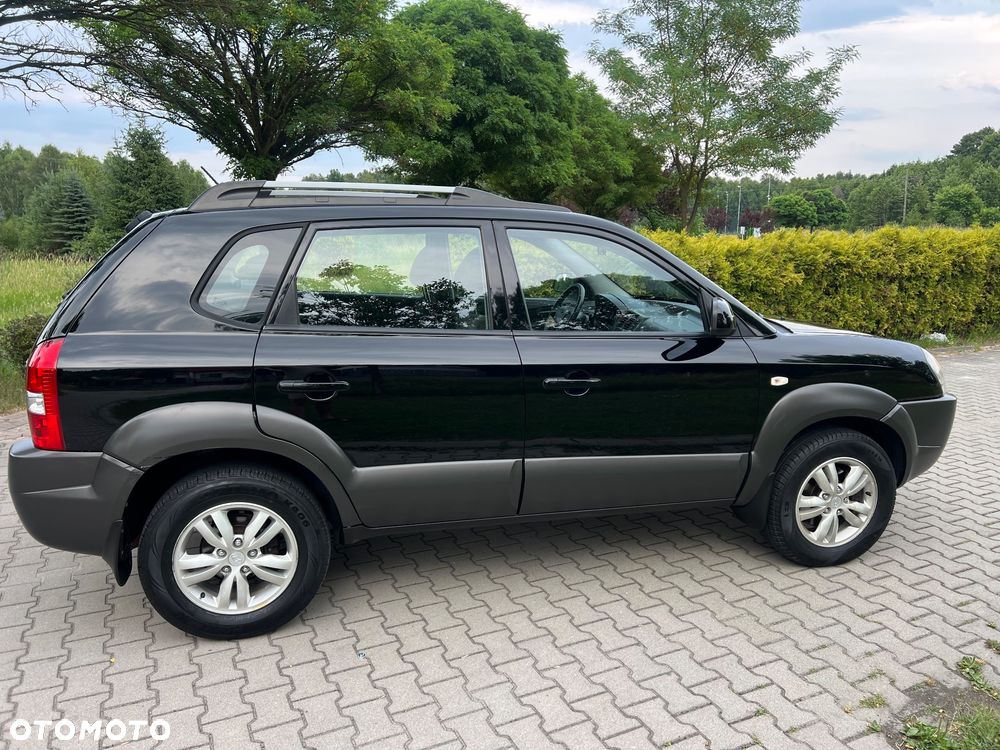 Hyundai Tucson 2.0 CRDi 2WD GLS - 3
