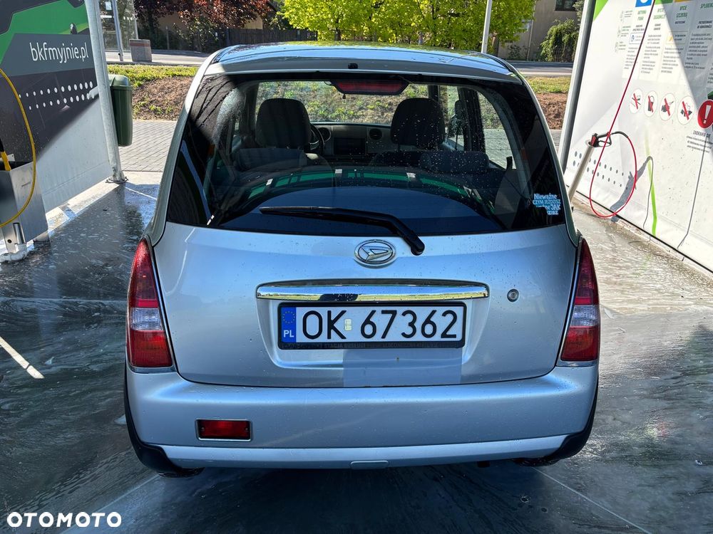 Daihatsu Trevis 1.0 - 4