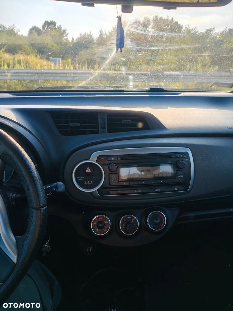 Toyota Yaris 1.0 Life - 11