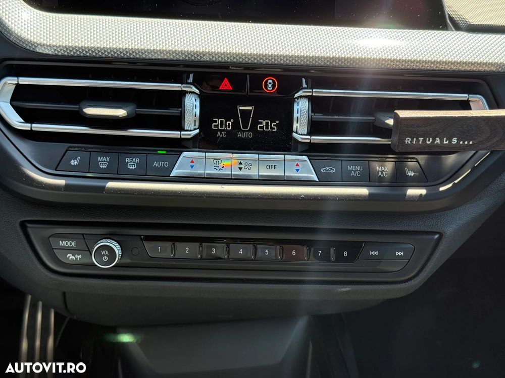 BMW Seria 1 118i Aut. M Sport - 21