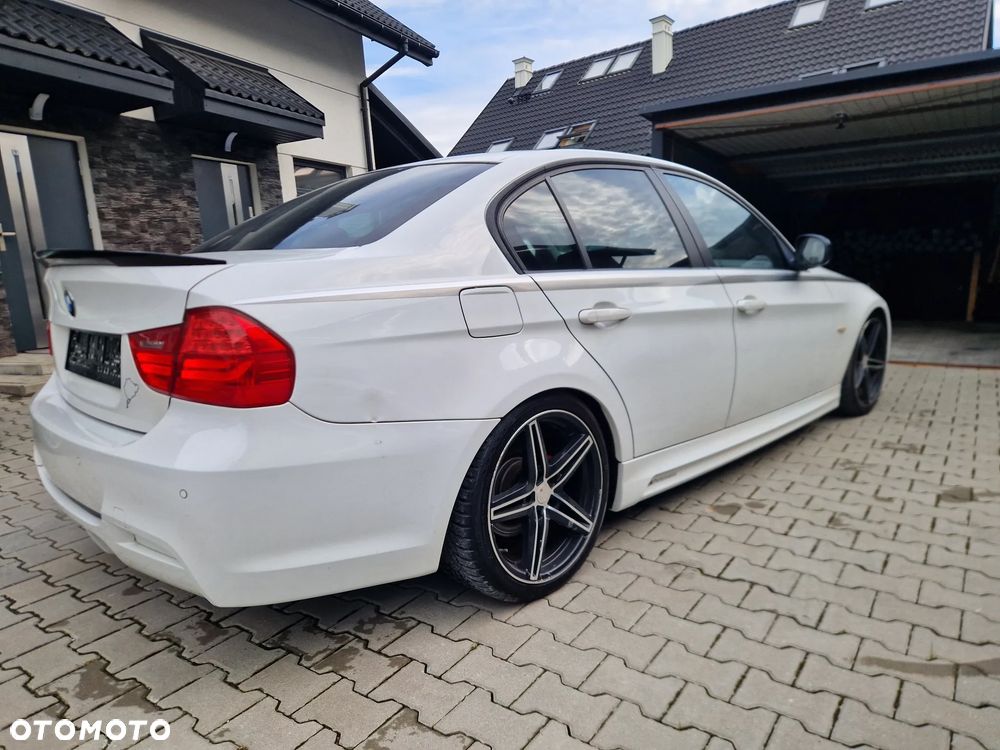 BMW Seria 3 - 27
