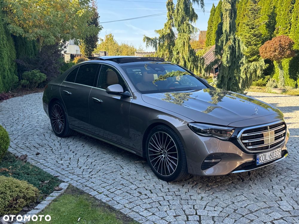 Mercedes-Benz Klasa E - 9